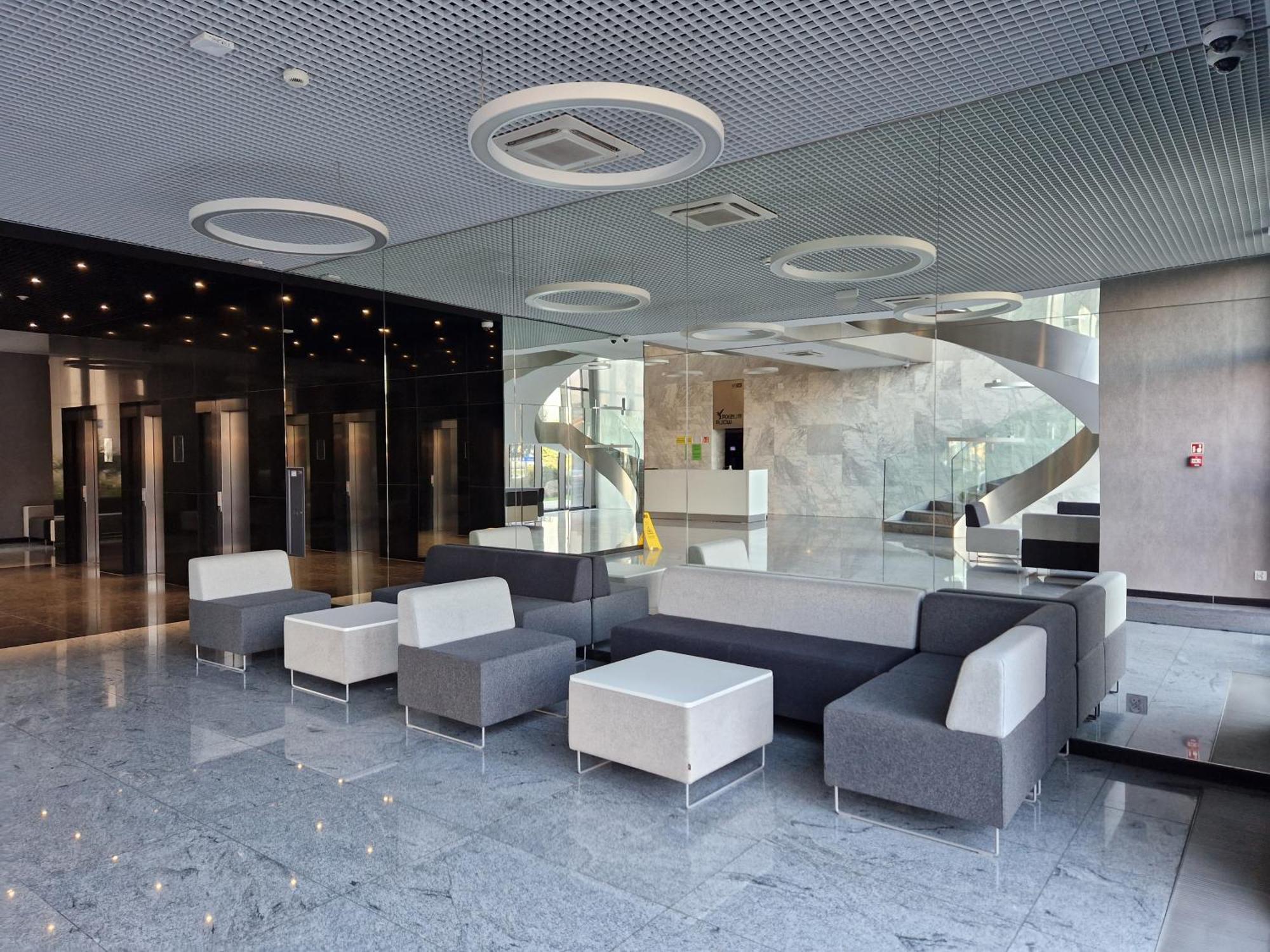 Apartamenty Wola Tower Na Prymasa - Z Widokiem Na City Warschau Buitenkant foto